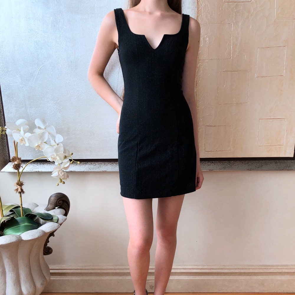 NEW BLACK LOW CUT VINTAGE BETSEY JOHNSON DRESS 🖤